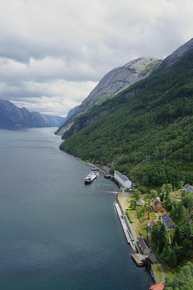 Florli 4444 Lysefjorden - Director'S Residence Саннес Экстерьер фото